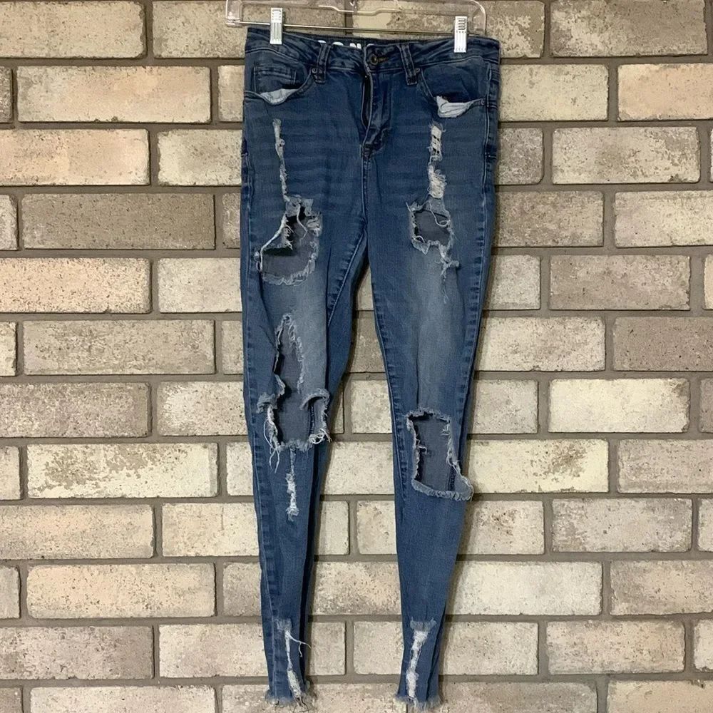 3for$20 distressed skinny jeans size 5 junior